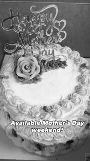 4 cakes available for purchase this weekend to celebrate your mother! $25
White cake with Strawberry Ganache filling
Strawberry cake with strawberry Ganache filling
White cake with Buttercream filling
Strawberry cake with Buttercream filling
#mainstreet_shelbyville #cityofshelbyvillein #thingstodoinindiana #shelbycountytourism